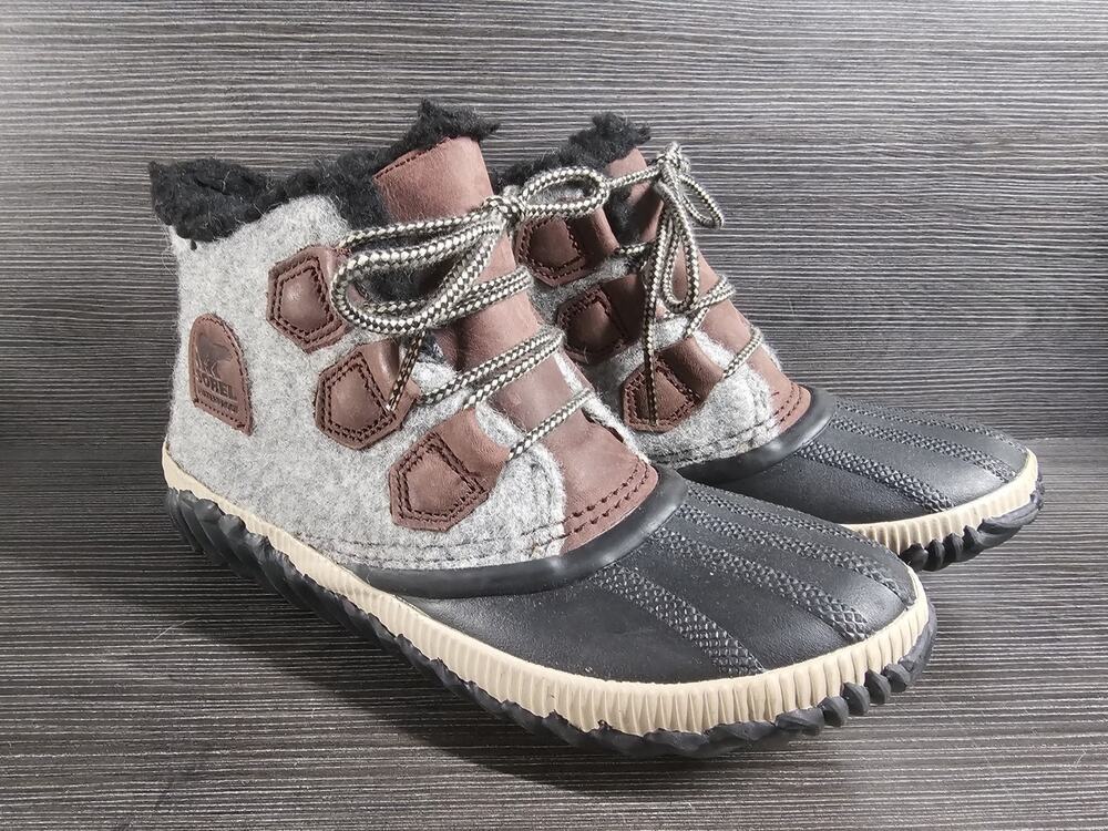 Sorel Out N About Plus Womenβs 7 Gray Felt Duck Boots Waterproof NL3973-628